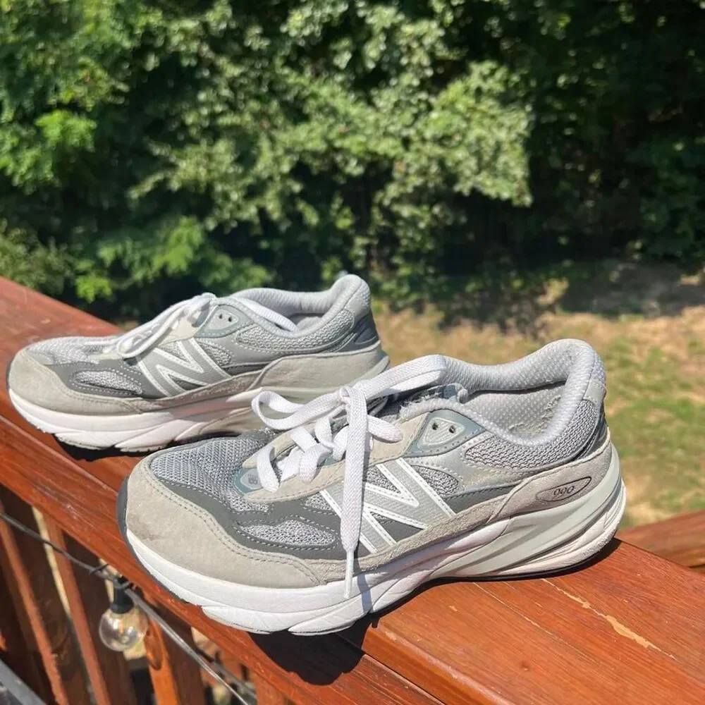 New Balance Men's 6 Womens 7.5 990v6 Running Jog Sneakers